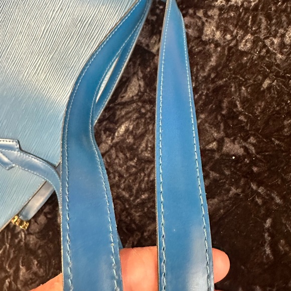 Blue Louis Vuitton Women's Satchel - Picture 10 of 15